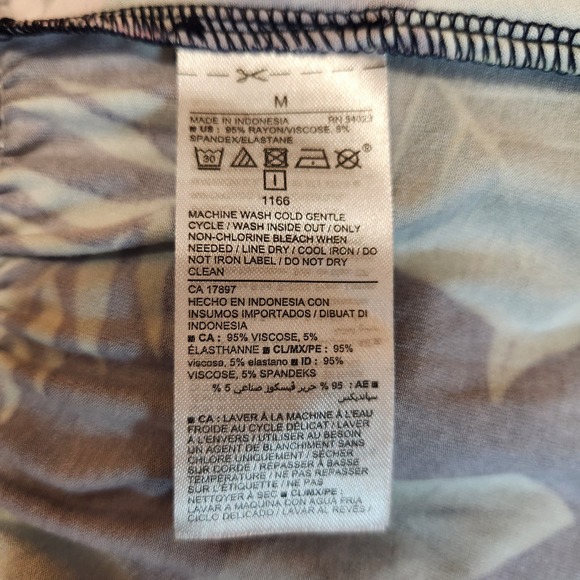 Old Navy Maternity‎ Woman Dress Size M Ruffled Waist-Defined Faux-Wrap Dress - Picture 9 of 9